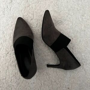 Chic Black and Gray Women's Heels